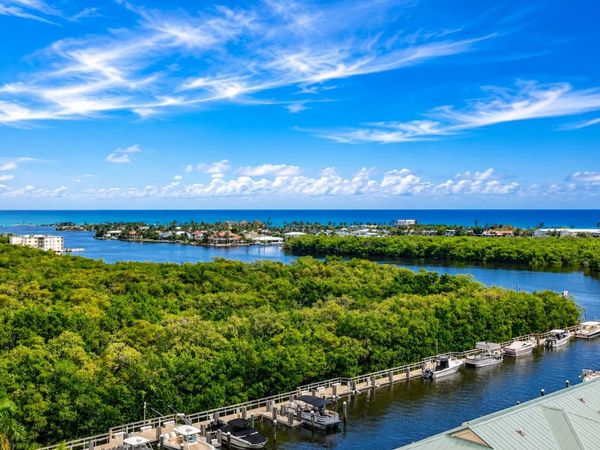 625 Casa Loma Boulevard, Unit 802, Boynton Beach, FL 33435