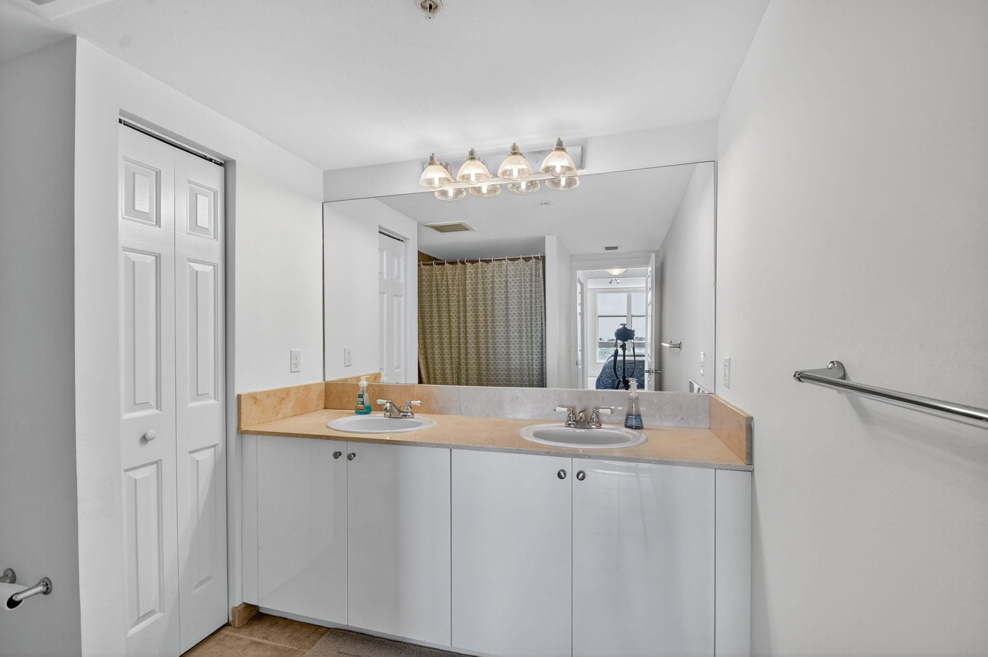 625 Casa Loma Boulevard, Unit 802, Boynton Beach, FL 33435 Photo