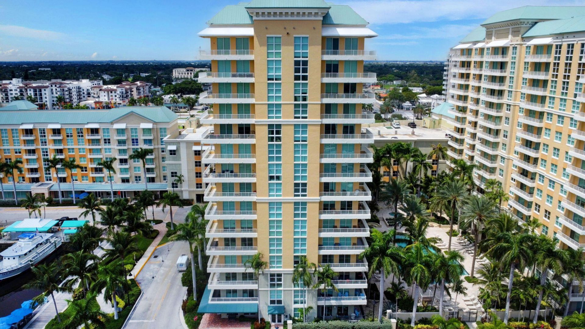 625 Casa Loma Boulevard, Unit 802, Boynton Beach, FL 33435 Photo