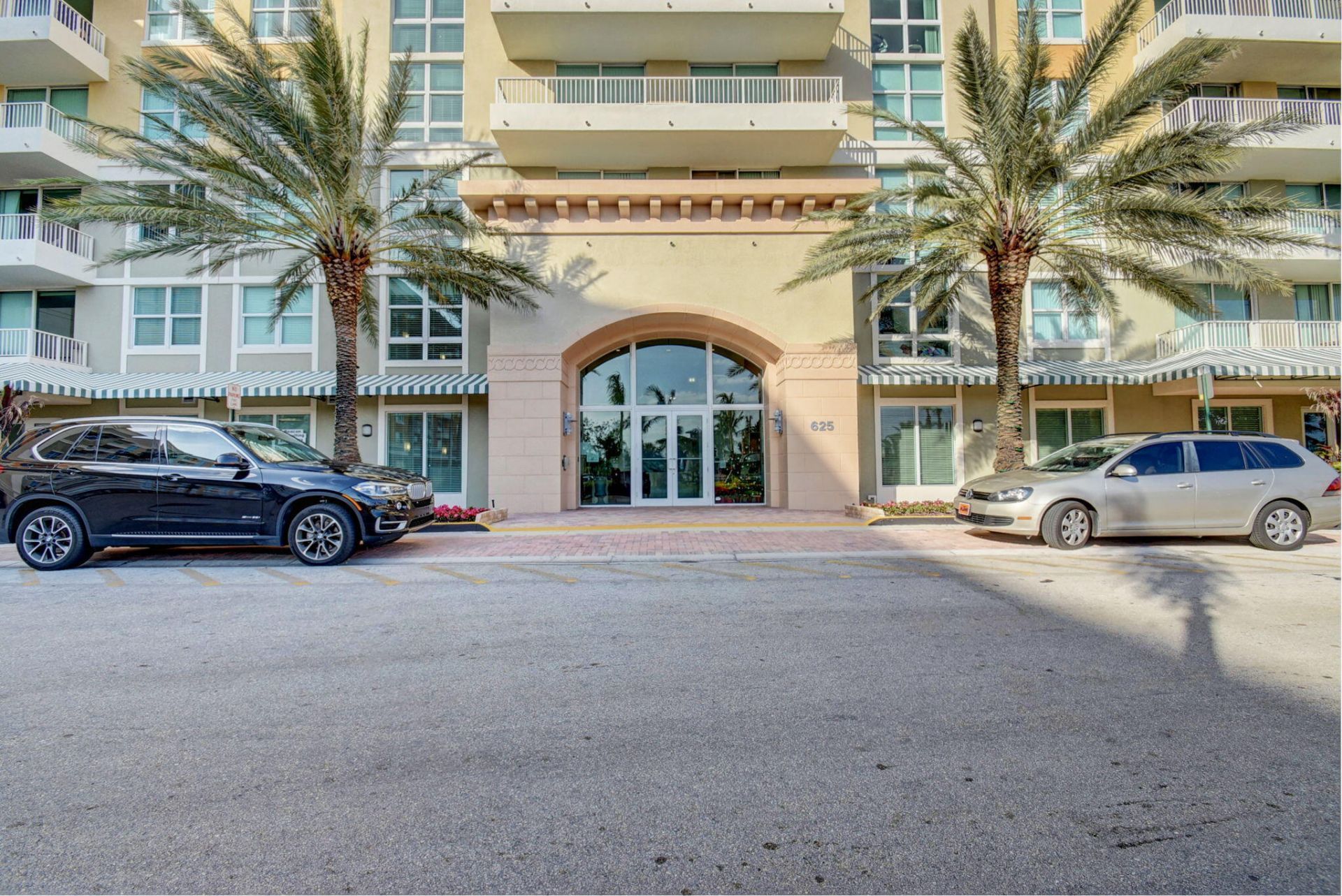 625 Casa Loma Boulevard, Unit 802, Boynton Beach, FL 33435 Photo