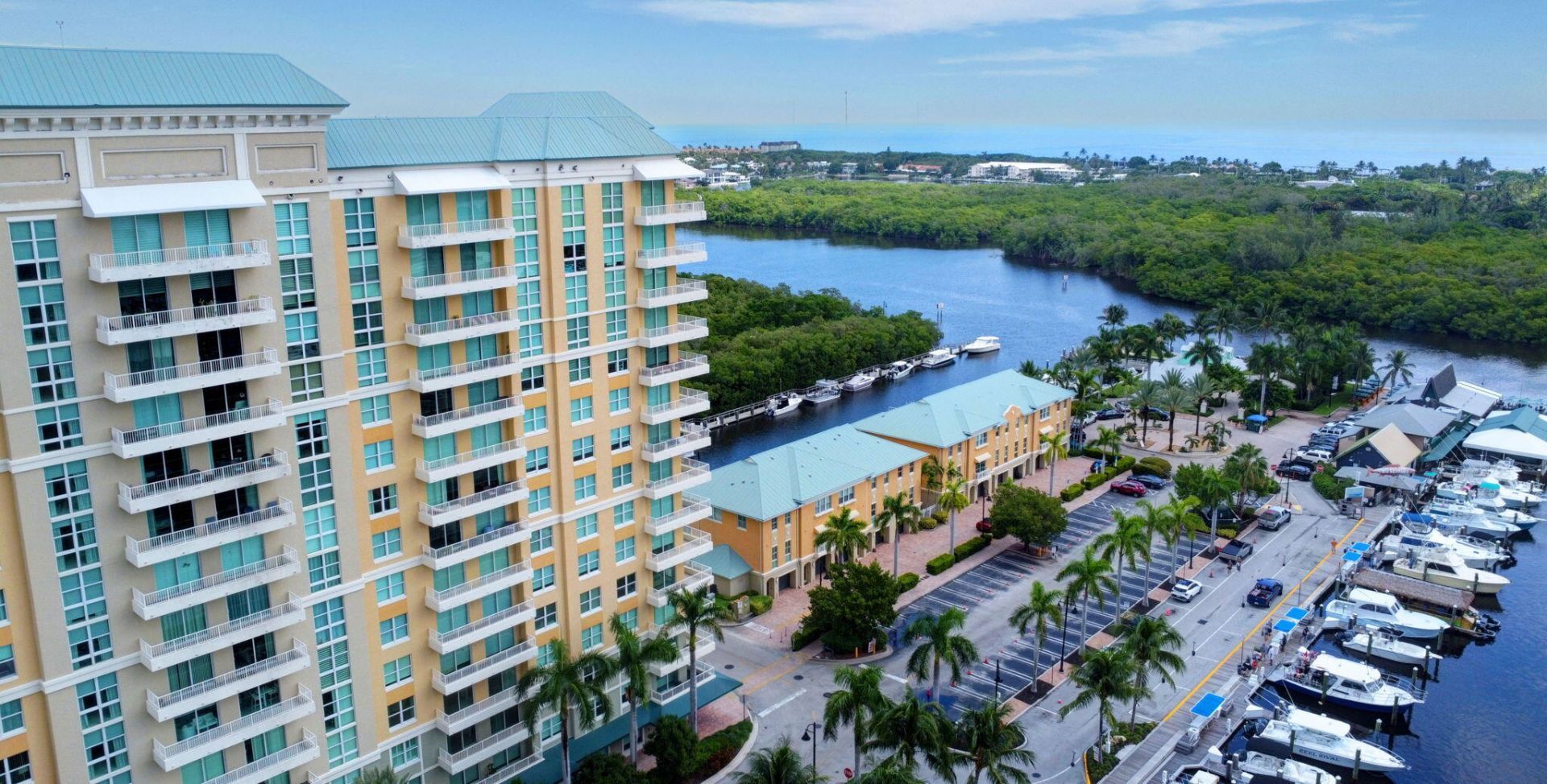 625 Casa Loma Boulevard, Unit 802, Boynton Beach, FL 33435 Photo