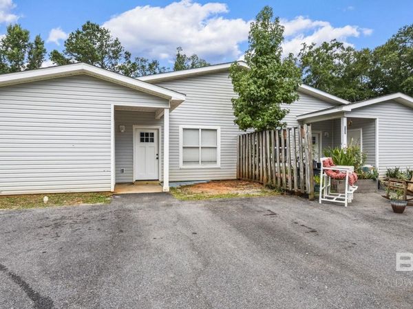 525-527 Rose Avenue, Foley, AL 36535
