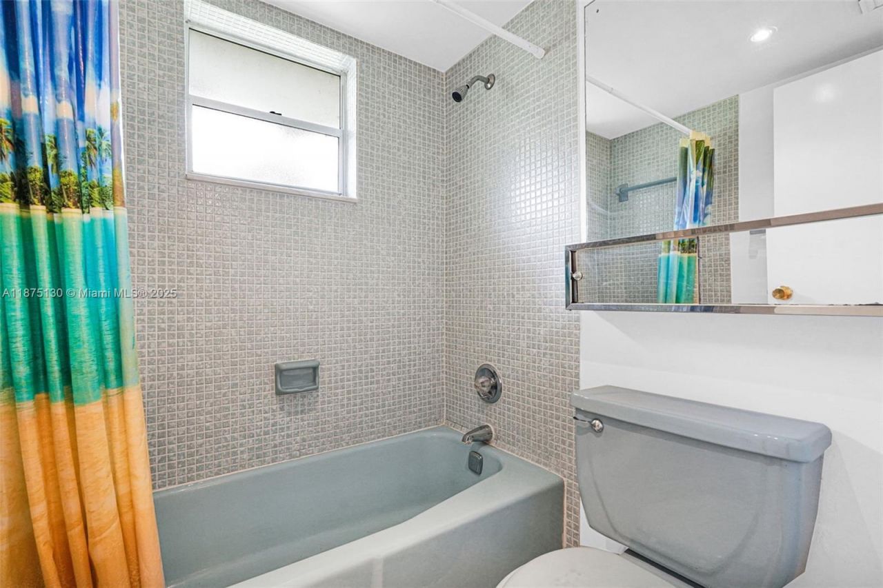 3150 Holiday Springs Blvd, Unit 8-305, Margate, FL 33063 Photo