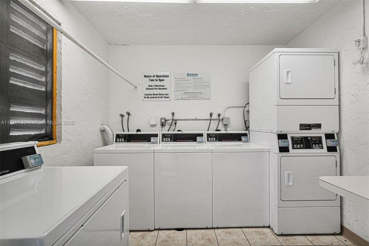 3150 Holiday Springs Blvd, Unit 8-305, Margate, FL 33063 Photo