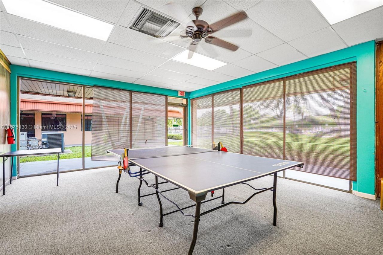 3150 Holiday Springs Blvd, Unit 8-305, Margate, FL 33063 Photo