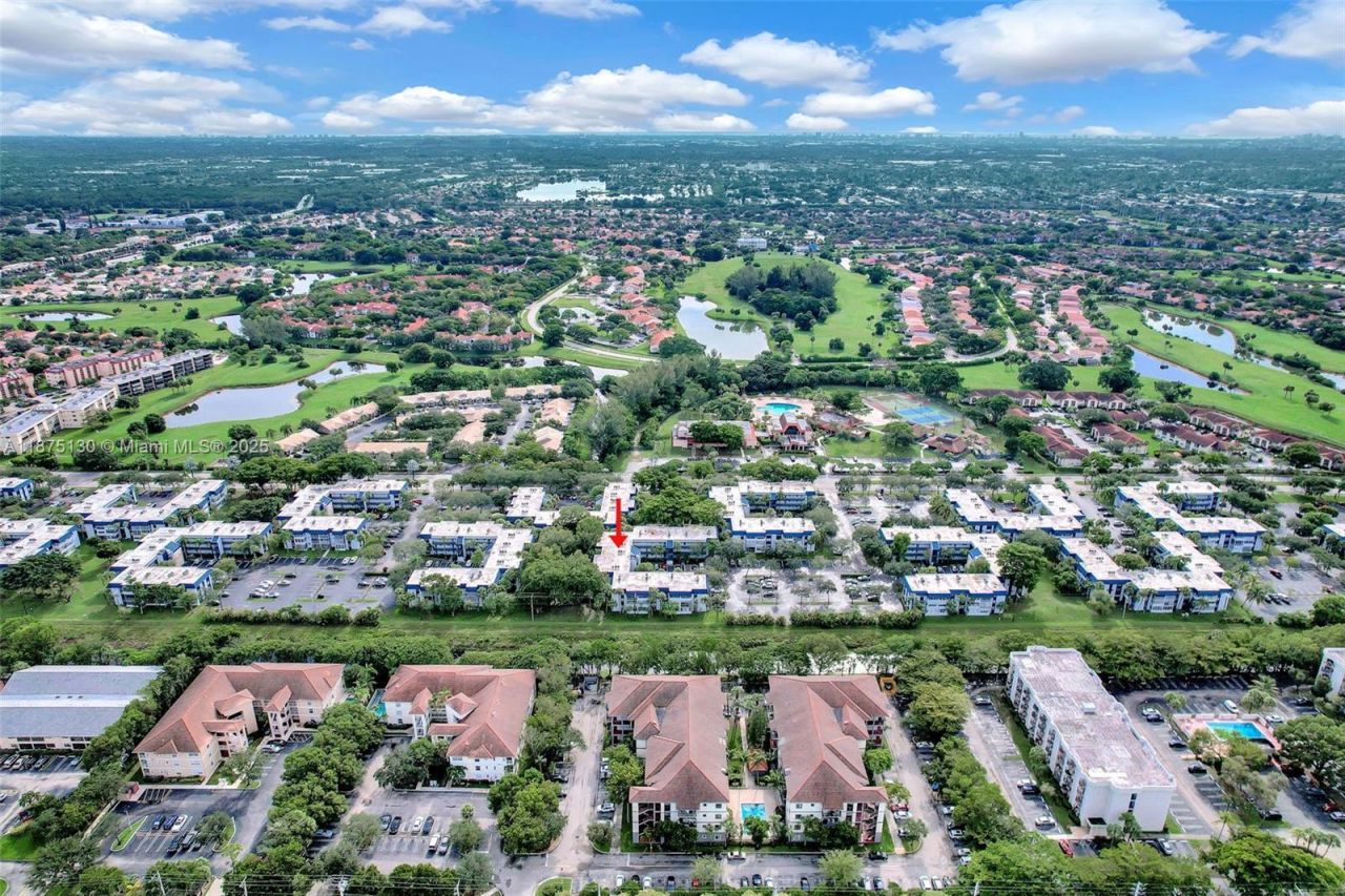 3150 Holiday Springs Blvd, Unit 8-305, Margate, FL 33063 Photo