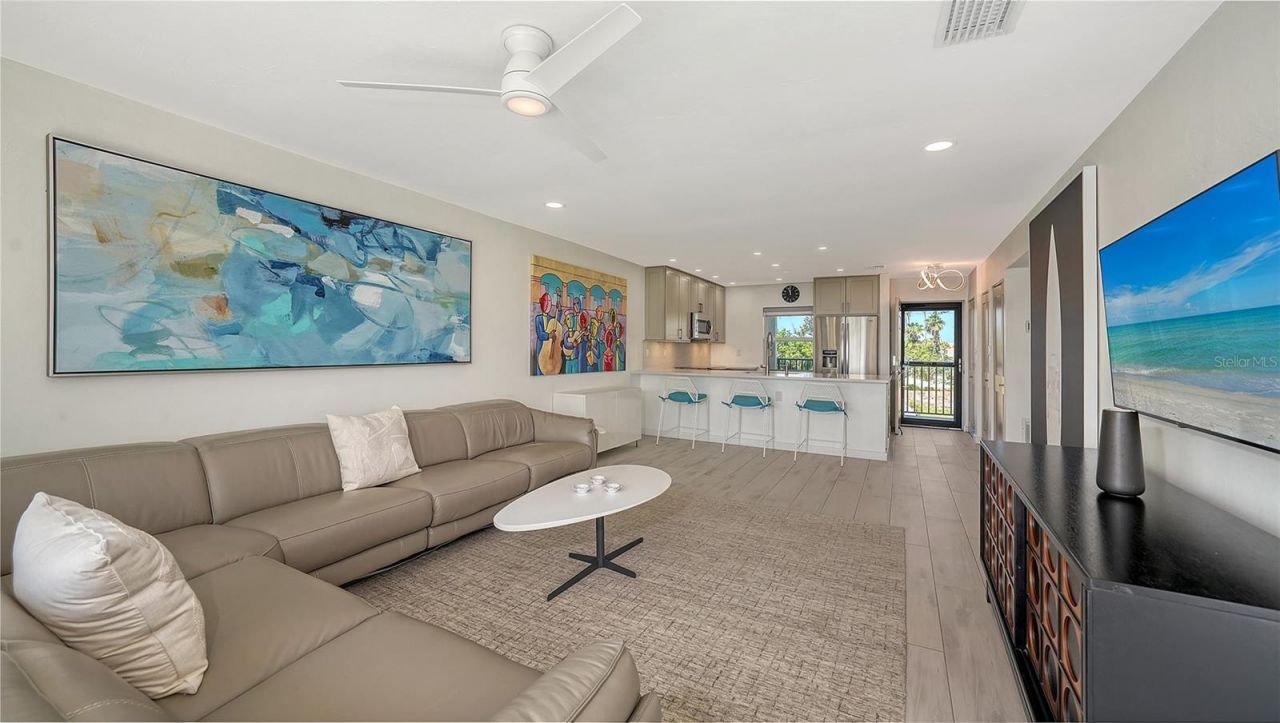 4500 Gulf Of Mexico Drive, Unit 202, Longboat Key, FL 34228 Photo