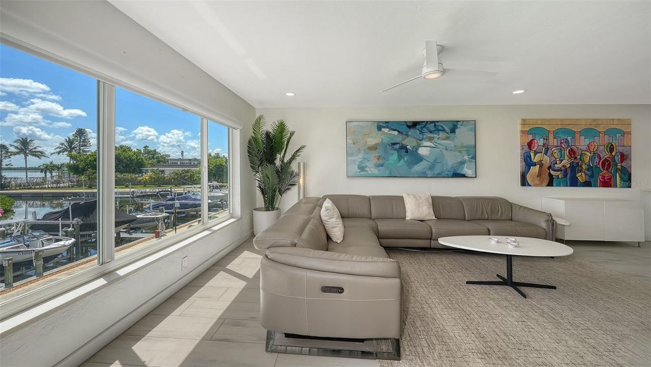 4500 Gulf Of Mexico Drive, Unit 202, Longboat Key, FL 34228 Photo