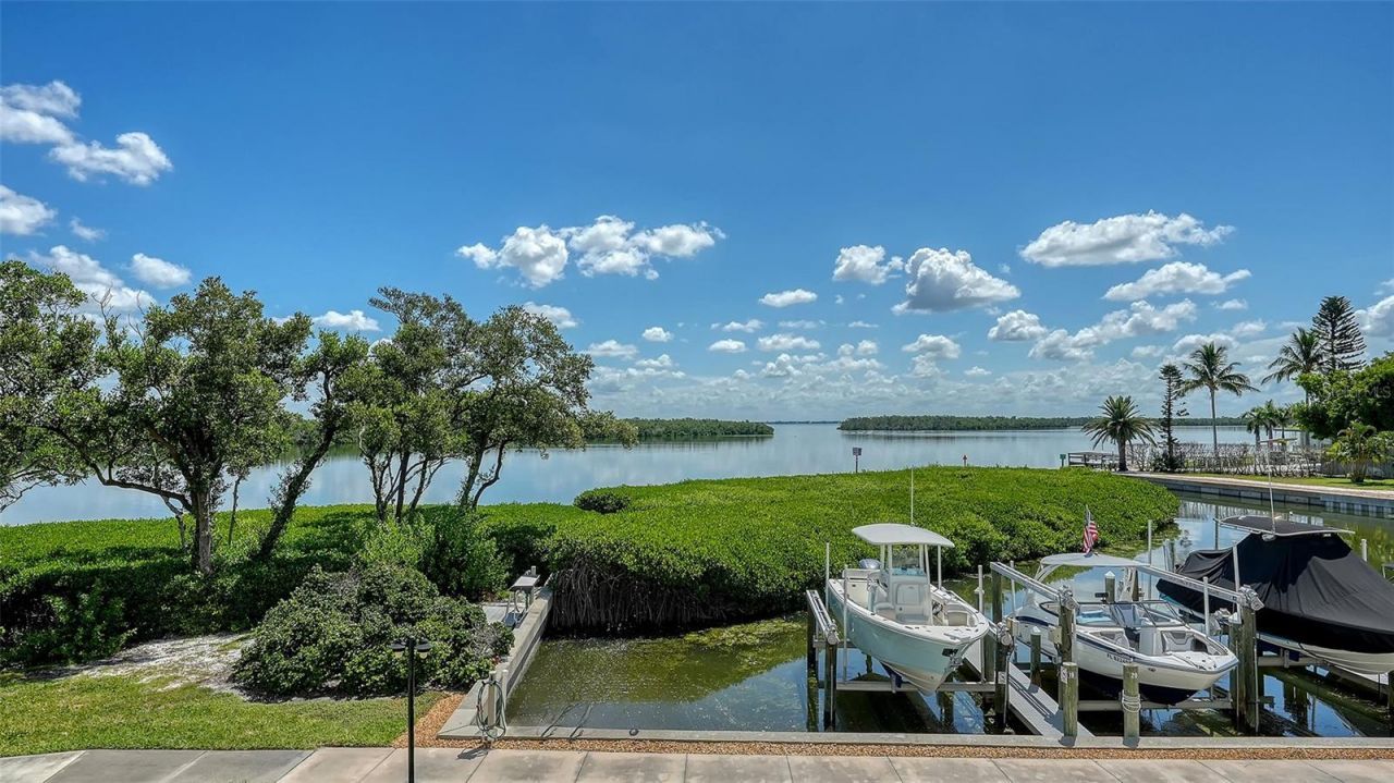 4500 Gulf Of Mexico Drive, Unit 202, Longboat Key, FL 34228 Photo