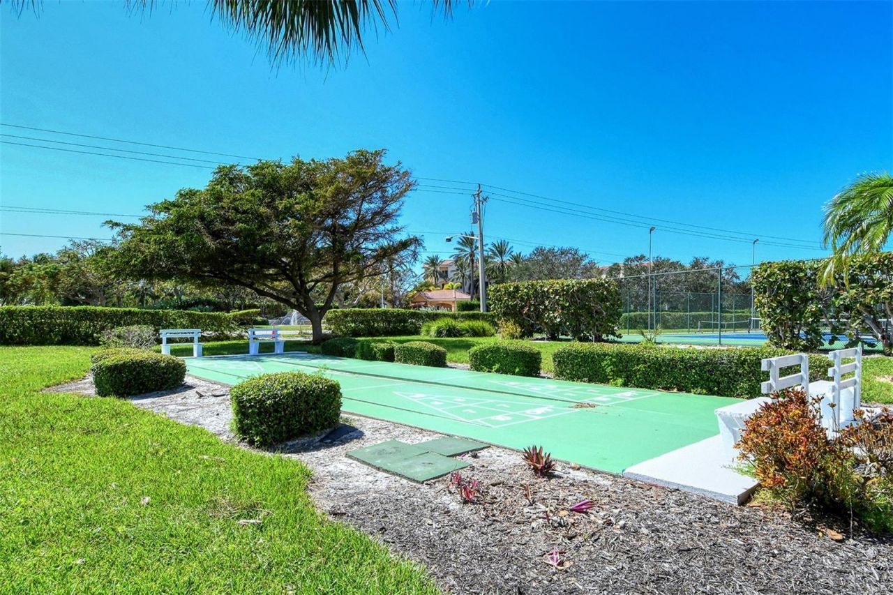 4500 Gulf Of Mexico Drive, Unit 202, Longboat Key, FL 34228 Photo