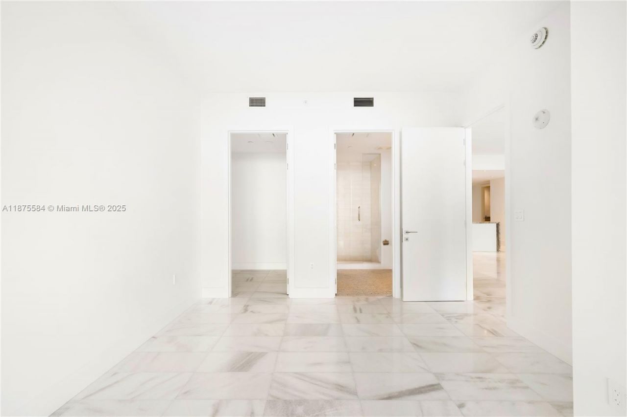 700 NE 26th Ter, Unit 902, Miami, FL 33137 Photo