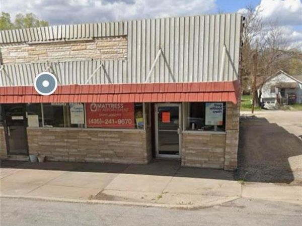 2843 Jules Street, St Joseph, MO 64501