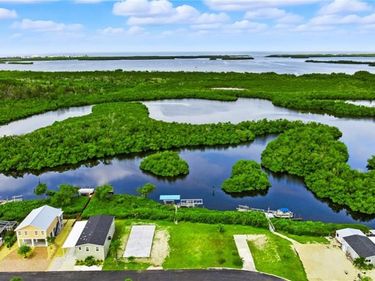 4769 Tahiti DR, BONITA SPRINGS, FL 34134