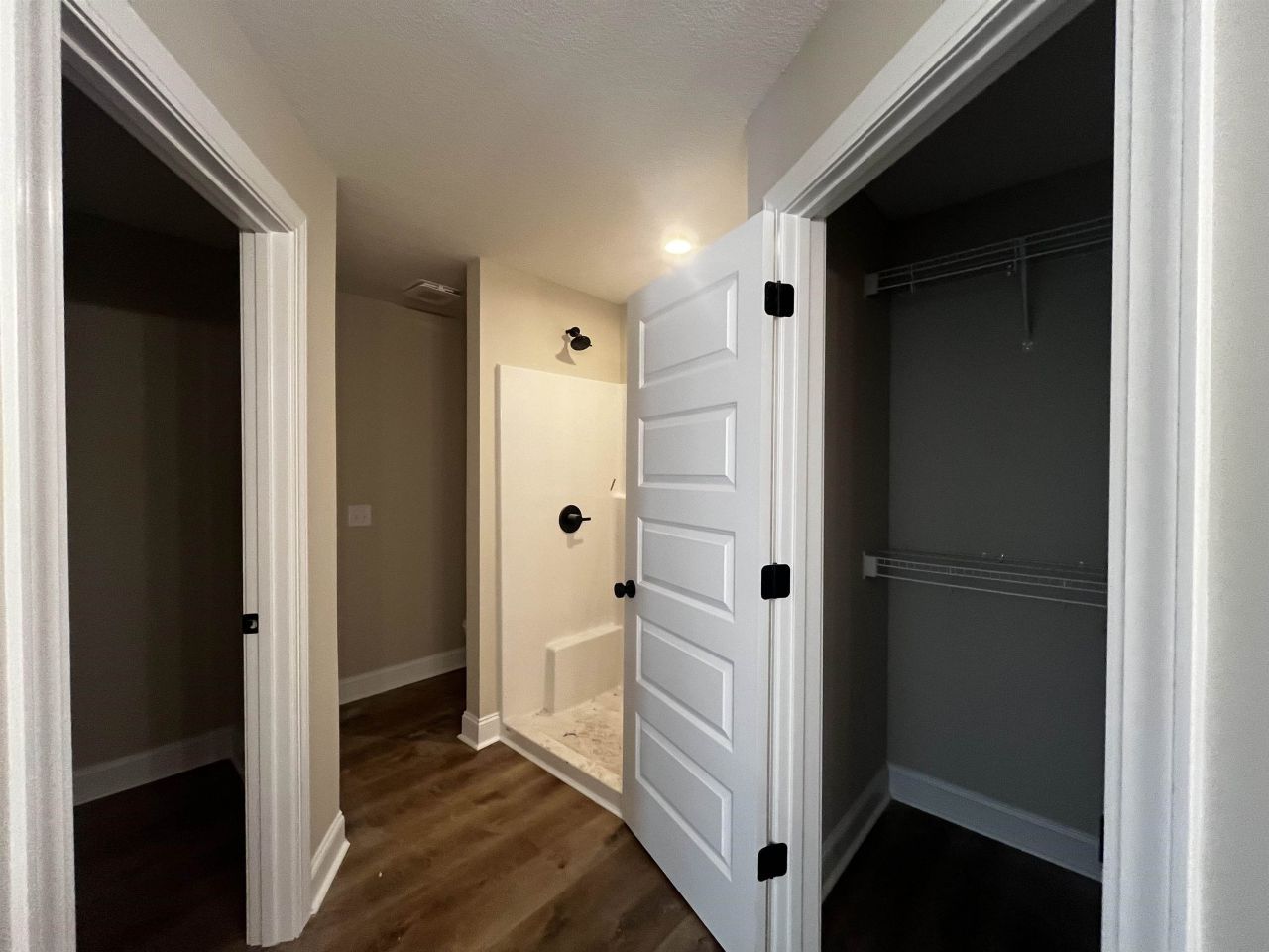 3255 Red Bluff Rd. Photo 7