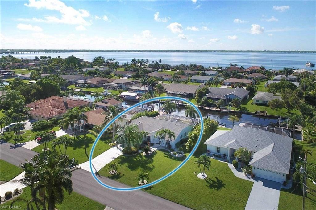 2308 SE 27th St, Cape Coral, FL 33904 Photo