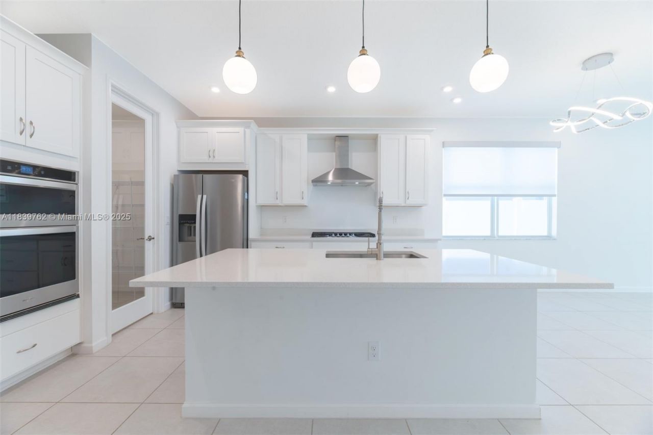 10669 SW Gloriana St, Port Saint Lucie, FL 34987 Photo