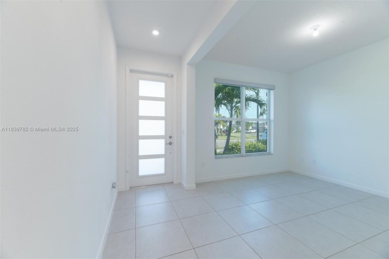 10669 SW Gloriana St, Port Saint Lucie, FL 34987 Photo