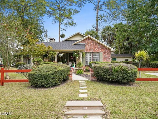 110 W Michigan Avenue, Bonifay, FL 32425