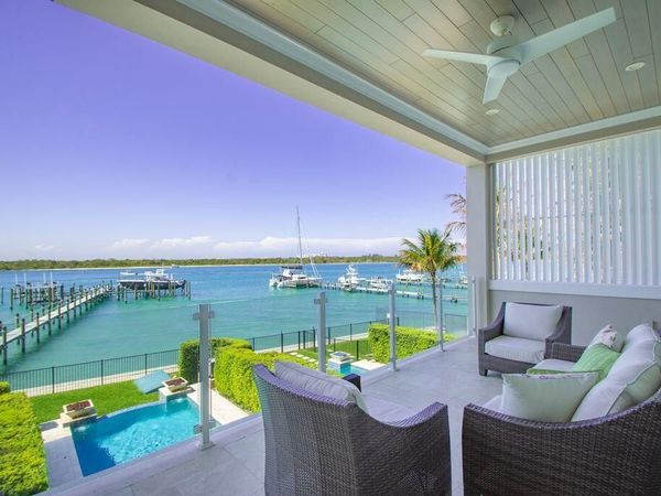 1470 E Seaway Drive E, Unit 4, Fort Pierce, FL 34949