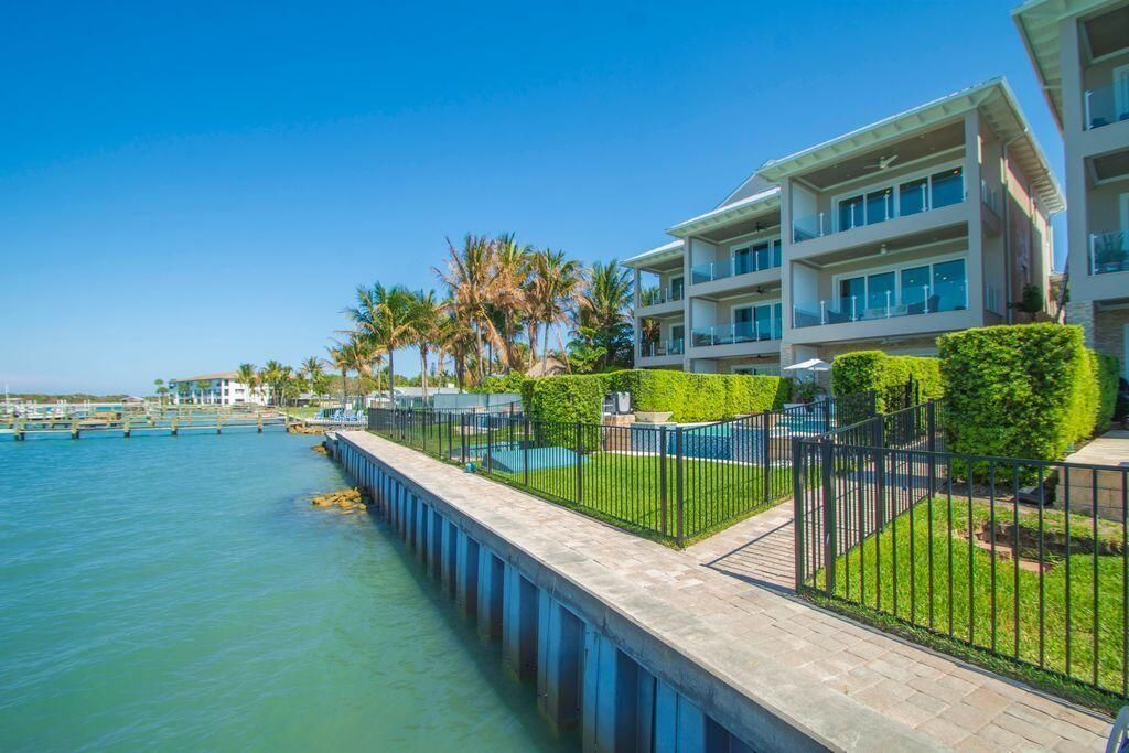 1470 E Seaway Drive E, Unit 4, Fort Pierce, FL 34949 Photo