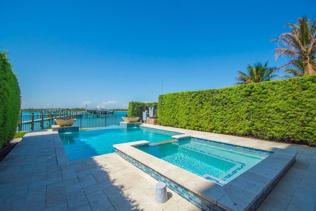 1470 E Seaway Drive E, Unit 4, Fort Pierce, FL 34949 Photo