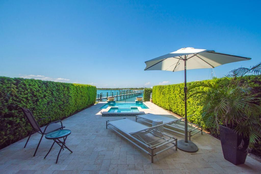 1470 E Seaway Drive E, Unit 4, Fort Pierce, FL 34949 Photo