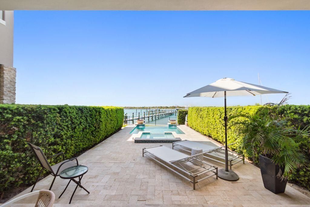 1470 E Seaway Drive E, Unit 4, Fort Pierce, FL 34949 Photo