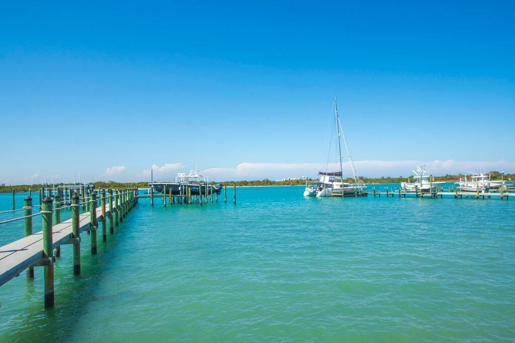 1470 E Seaway Drive E, Unit 4, Fort Pierce, FL 34949 Photo