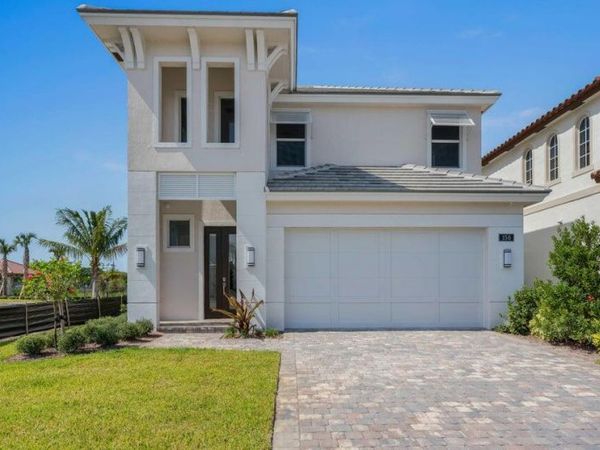 150 Bonnette Hunt Club Lane, Palm Beach Gardens, FL 33418