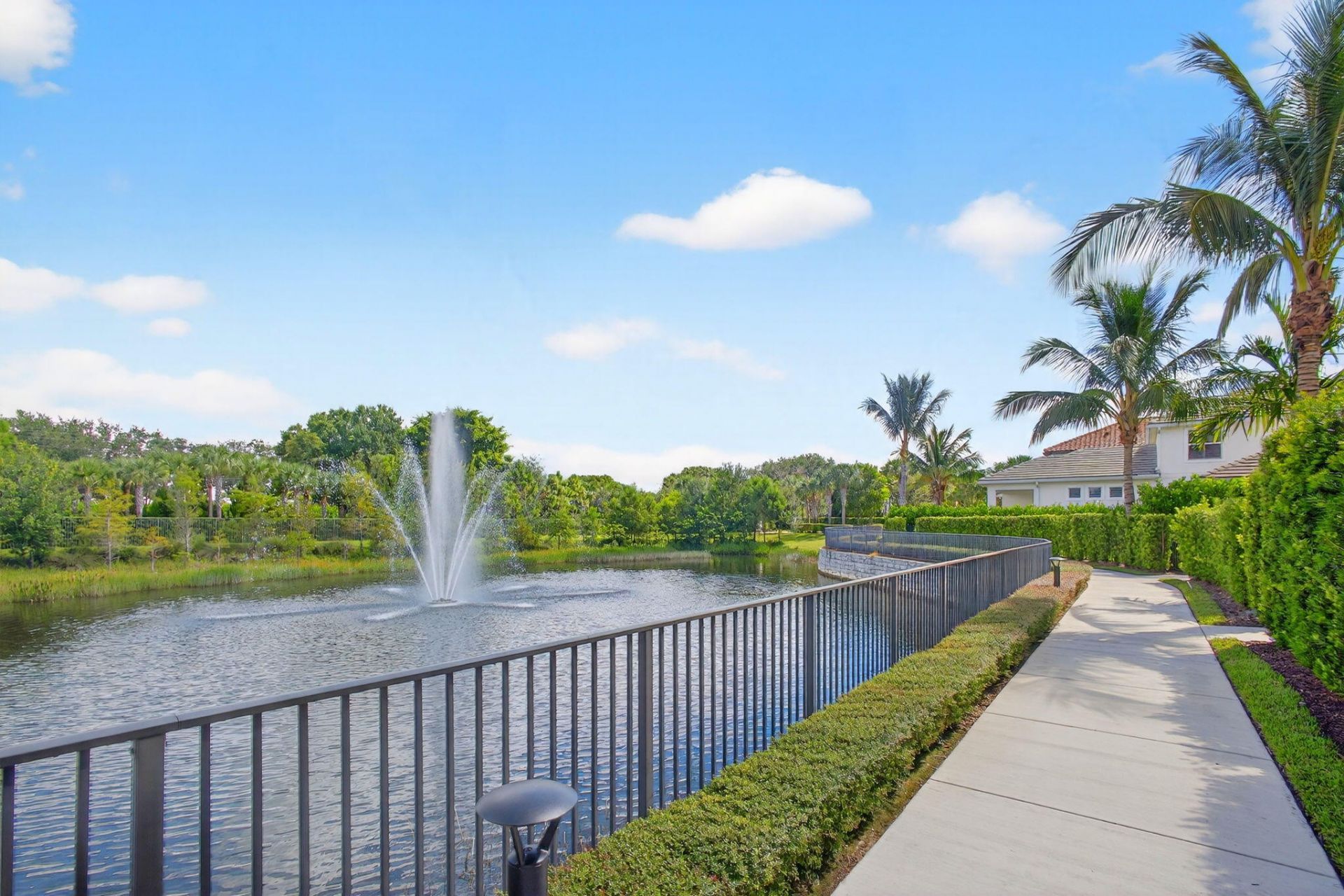 150 Bonnette Hunt Club Lane, Palm Beach Gardens, FL 33418 Photo