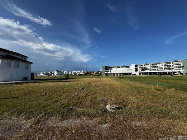 138 Mariners, Port Aransas, TX 78373