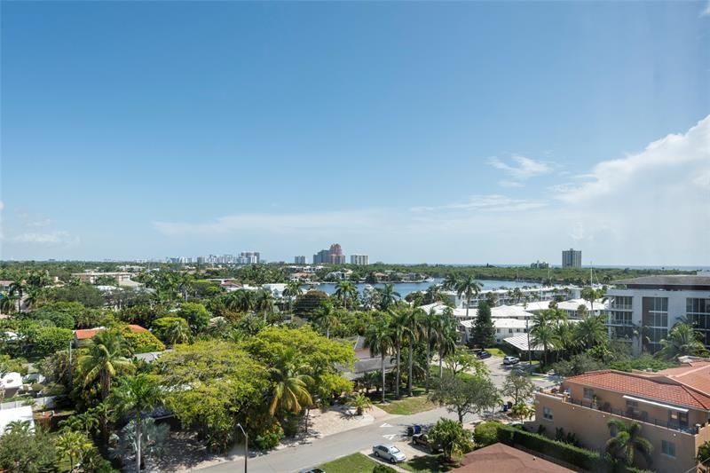 2555 NE 11th Street, Unit 902, Fort Lauderdale, FL 33304 Photo