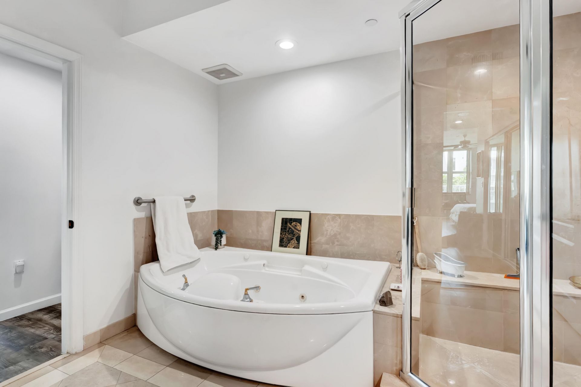 500 SE Mizner Boulevard, Unit A710, Boca Raton, FL 33432 Photo