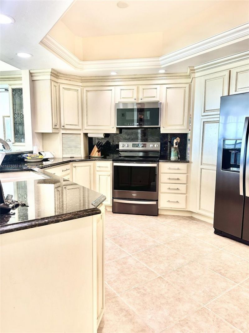 257 Barefoot Beach Blvd, Unit 502, Bonita Springs, FL 34134 Photo