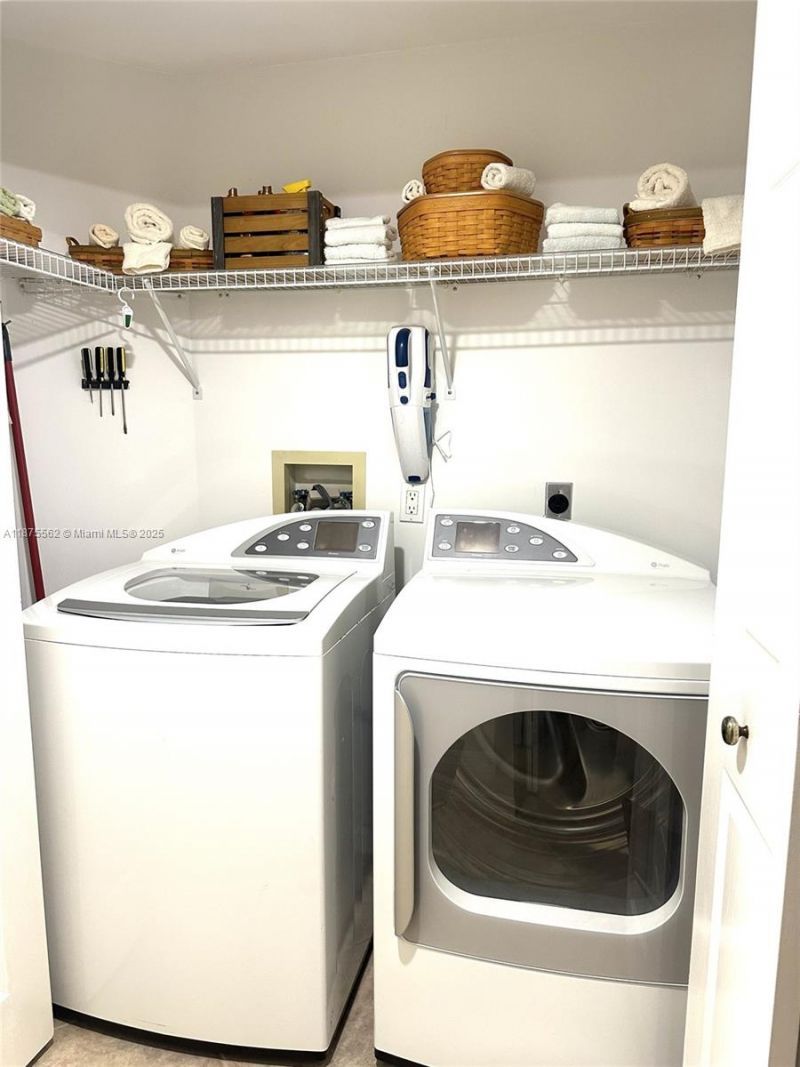 257 Barefoot Beach Blvd, Unit 502, Bonita Springs, FL 34134 Photo