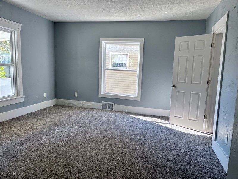 1062 Big Falls Avenue, Akron, OH 44310 Photo 10