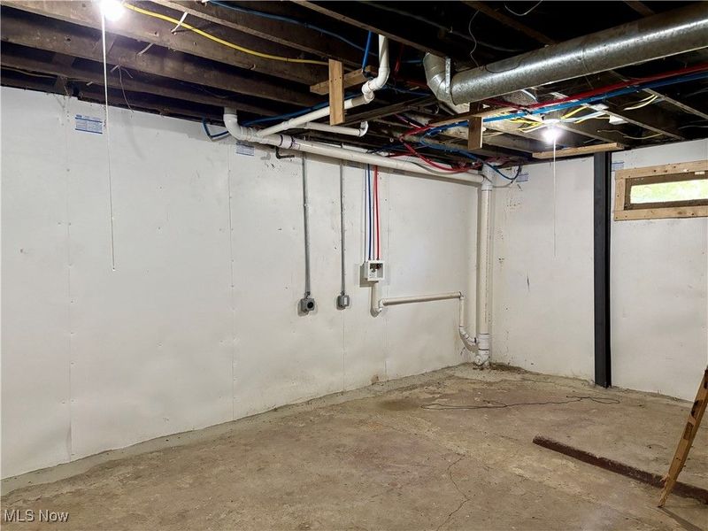 1062 Big Falls Avenue, Akron, OH 44310 Photo 19