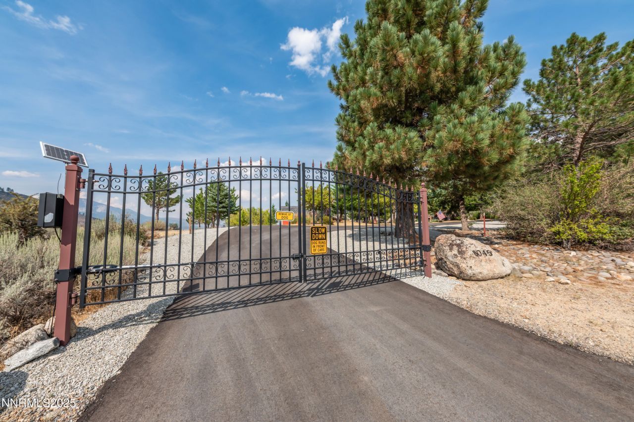 8045 List Country Road, Washoe Valley, NV 89704 Photo