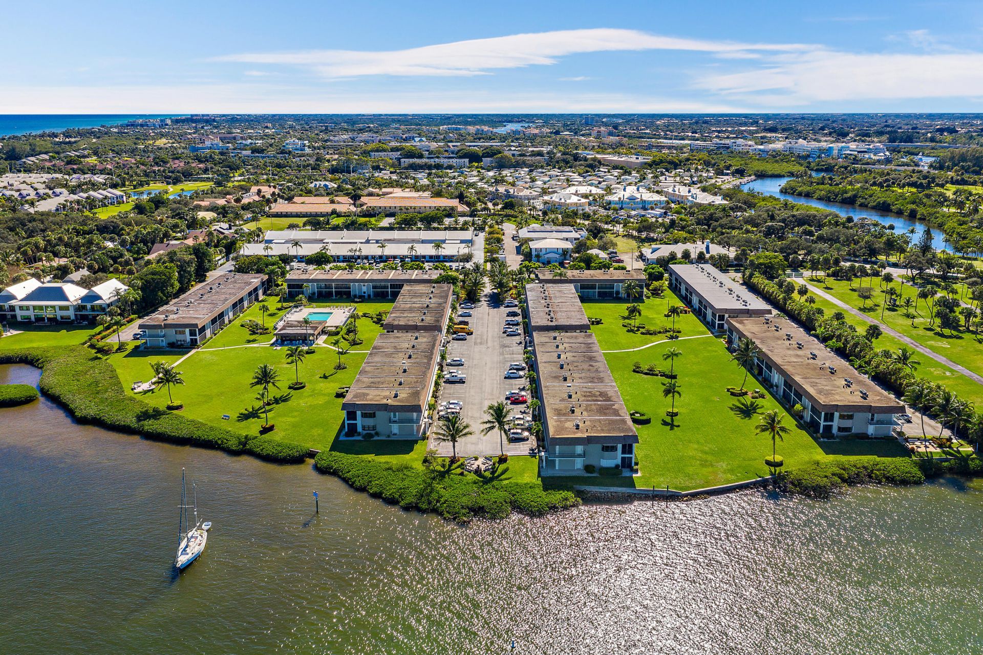 755 Saturn, Unit H 206, Jupiter, FL 33477 Photo