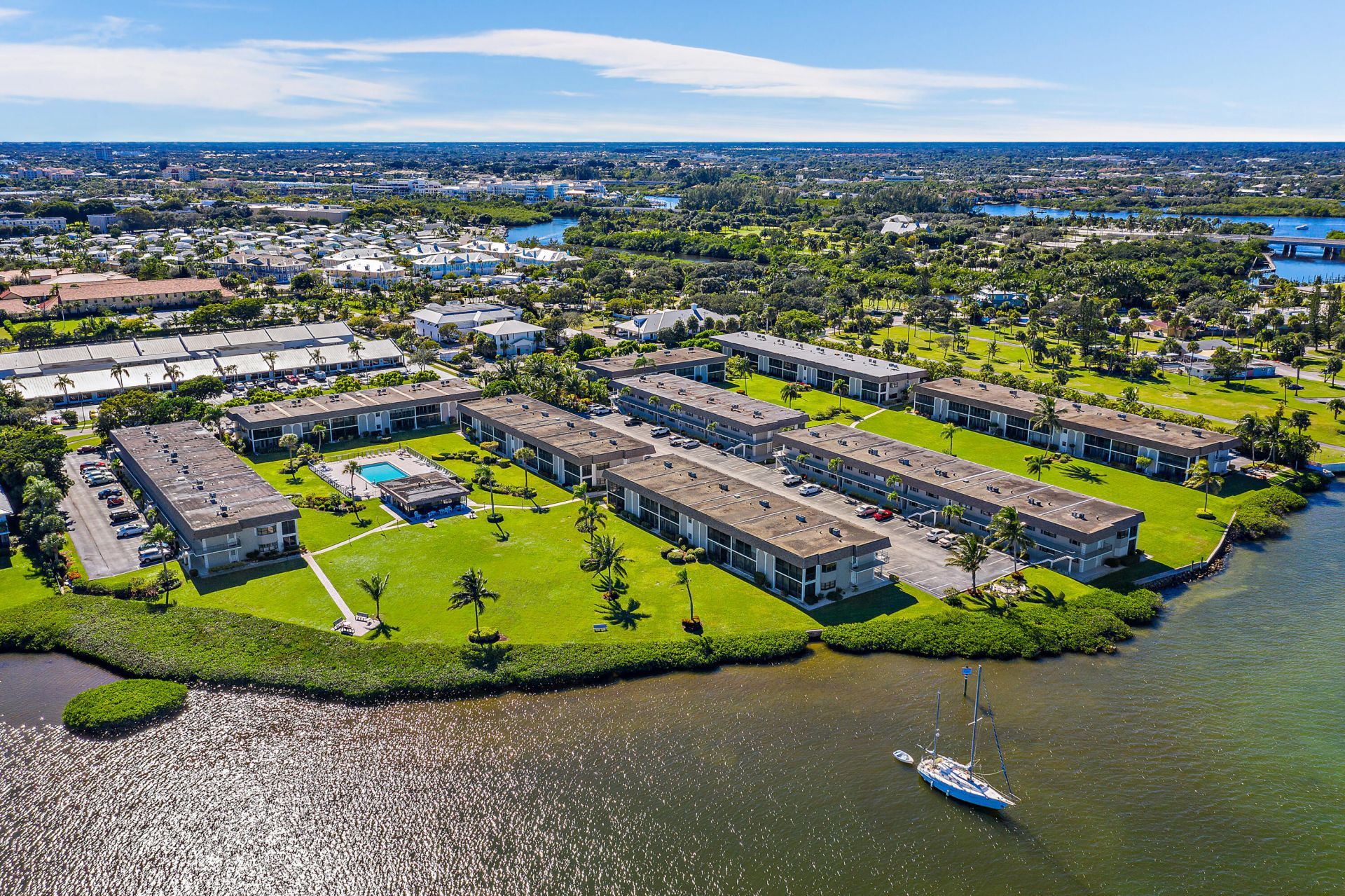 755 Saturn, Unit H 206, Jupiter, FL 33477 Photo