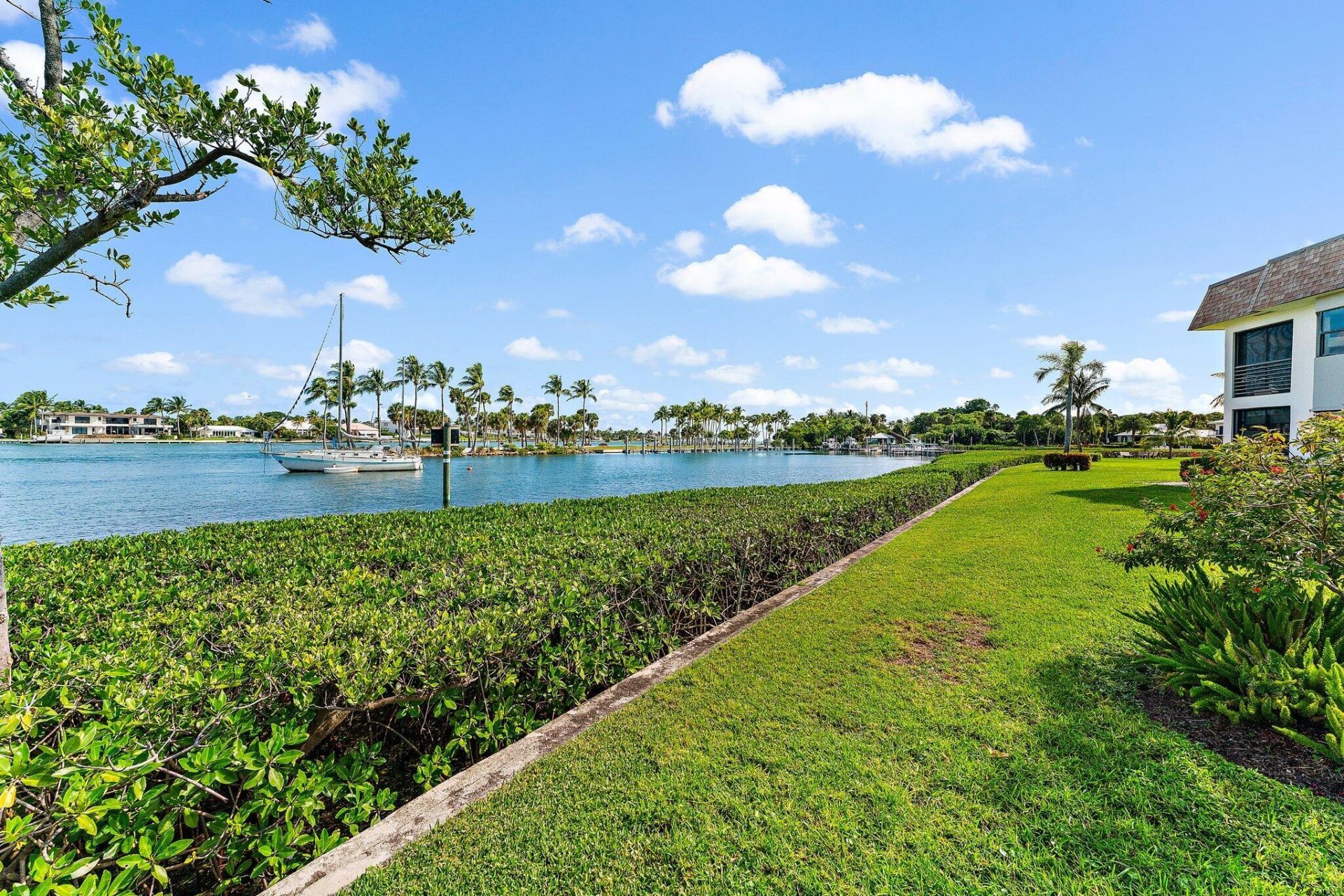 755 Saturn, Unit H 206, Jupiter, FL 33477 Photo