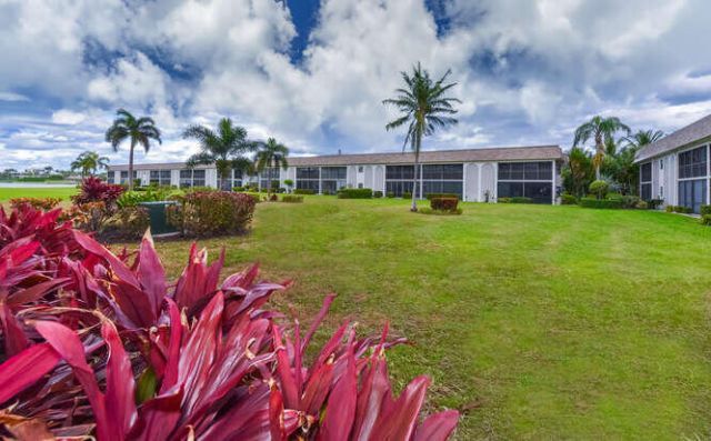 755 Saturn, Unit H 206, Jupiter, FL 33477 Photo