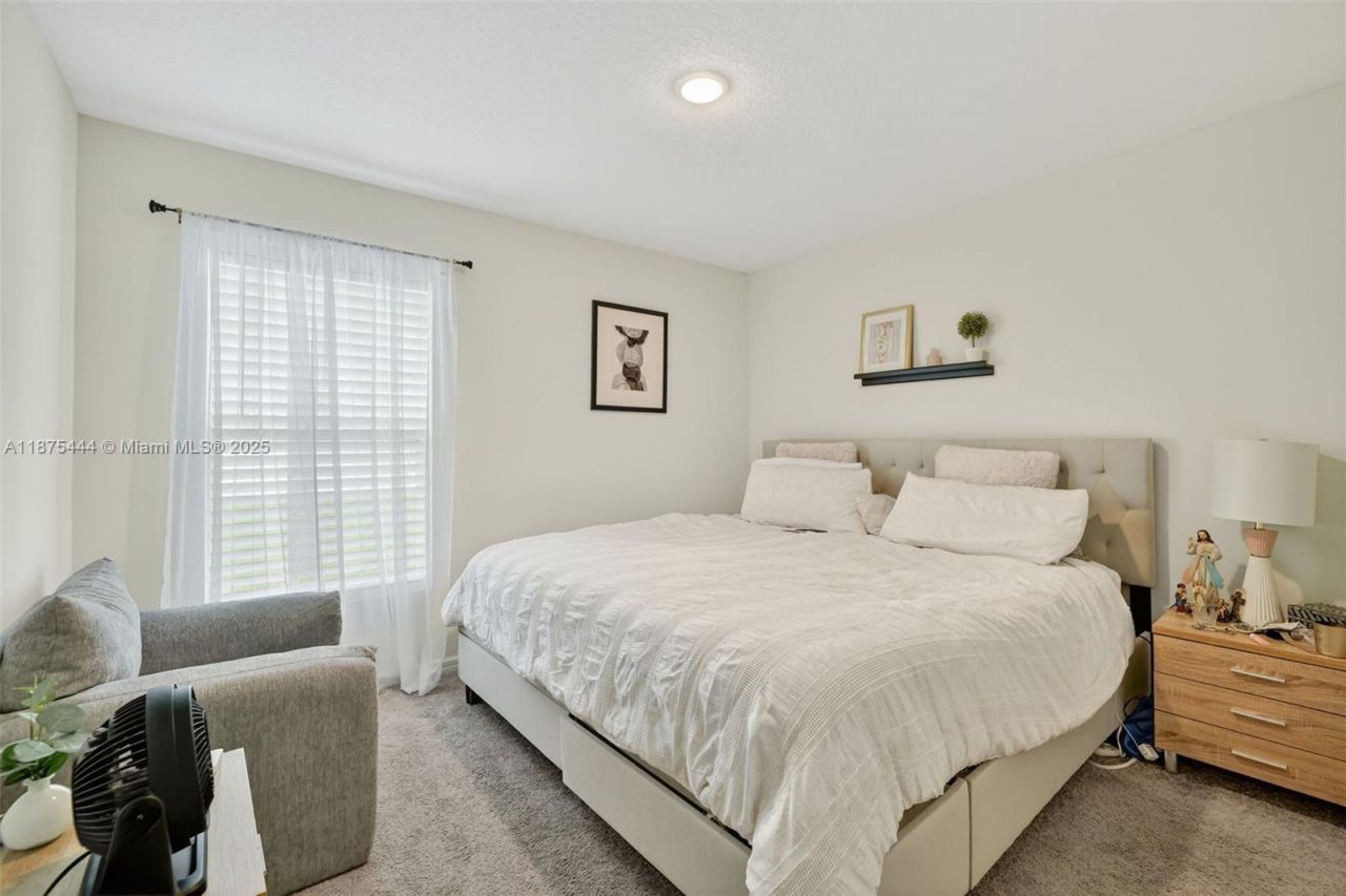 1049 SW California Blvd, Port Saint Lucie, FL 34953 Photo