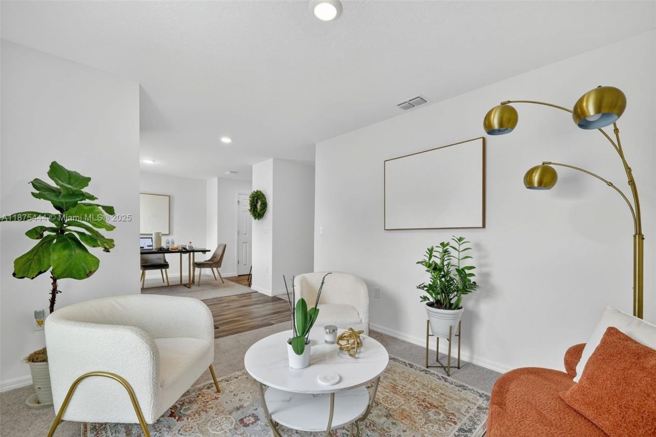 1049 SW California Blvd, Port Saint Lucie, FL 34953 Photo