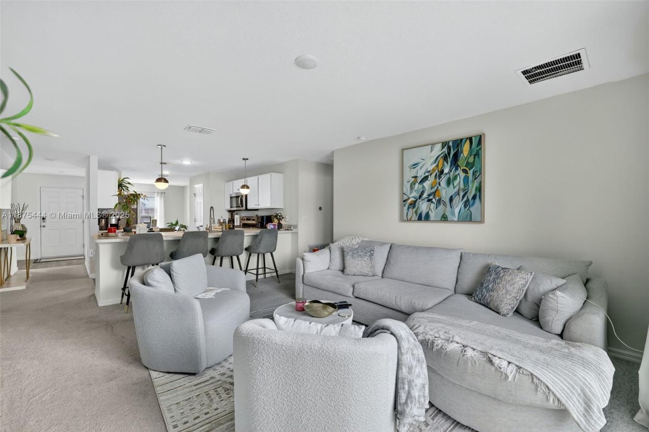 1049 SW California Blvd, Port Saint Lucie, FL 34953 Photo