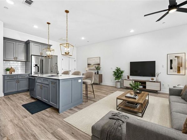 3054 W Berkeley Avenue, Rogers, AR 72758