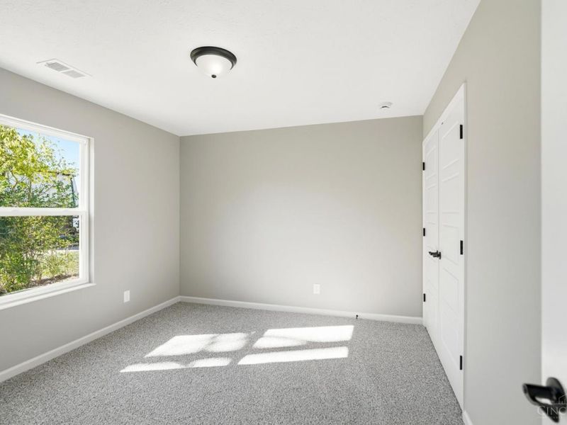 90 Timber Creek Drive, Carlisle, OH 45005 Photo 18