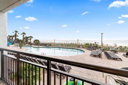 3000 N Ocean Blvd. photo 4