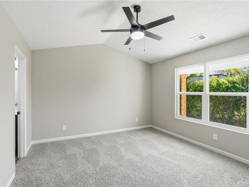 90 Timber Creek Drive, Carlisle, OH 45005 Photo 12