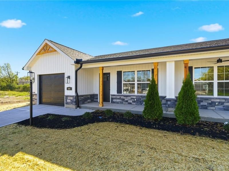 90 Timber Creek Drive, Carlisle, OH 45005 Photo 2